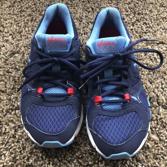 Asics Shoes - ASICS gel craze tr size 6